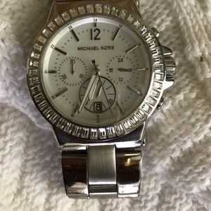 MICHEAL KORS Silver watch.